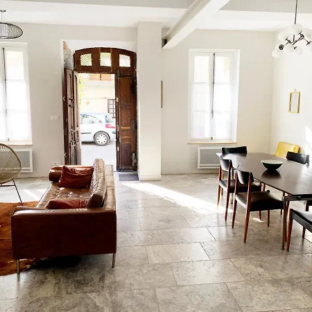 La Traverse Chambres D'hotes * La Palme